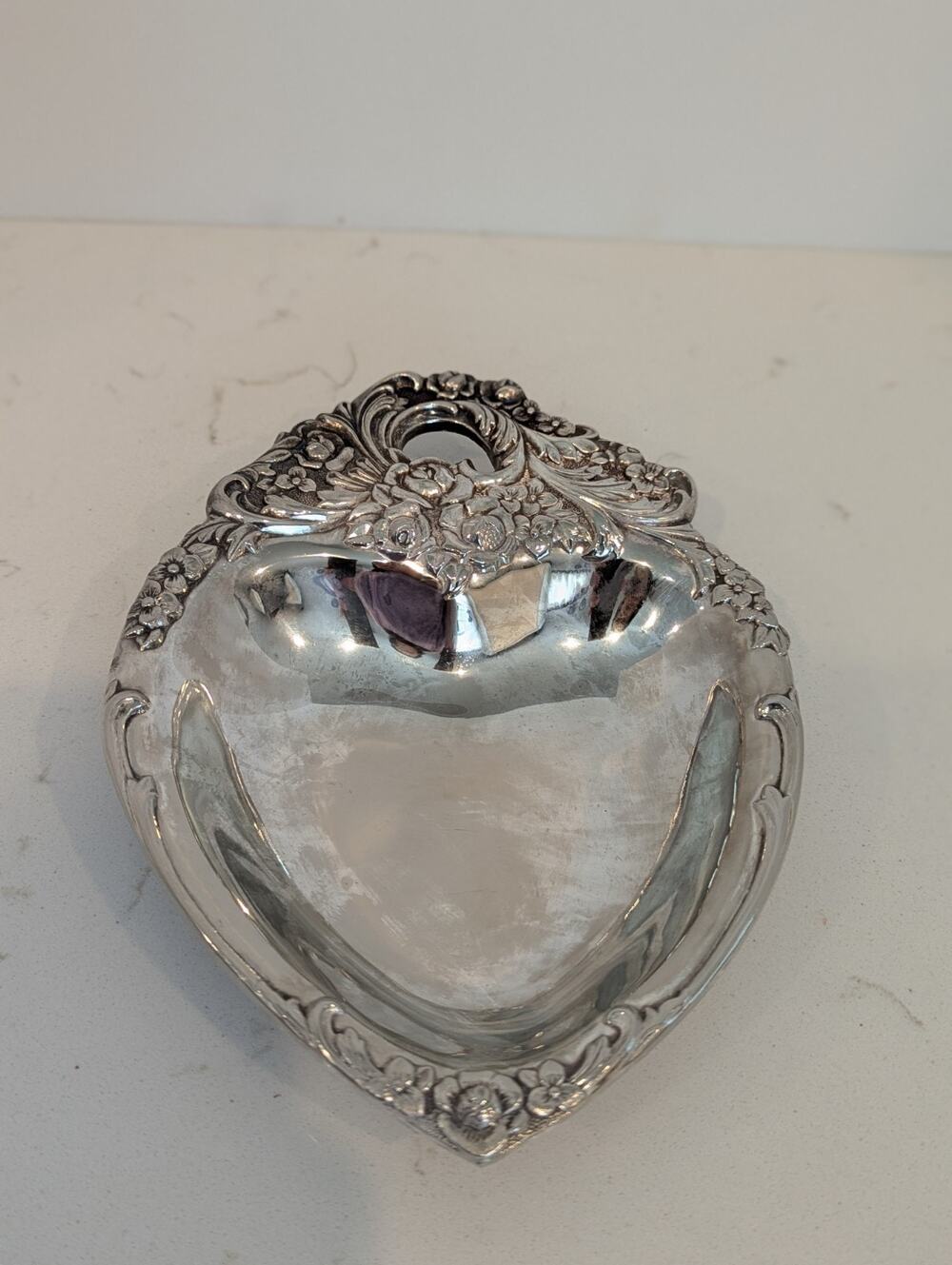 LEONARD Silver Plated Heart Flower Design Tray Dish Regencycore Heritage Grandma